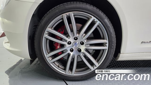 Maserati Quattroporte S Q4 3.0 V6 Granlusso 2018 — фото 5