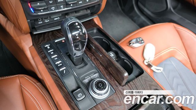 Maserati Quattroporte S Q4 3.0 V6 Granlusso 2018 — фото 9