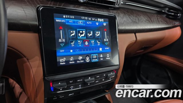 Maserati Quattroporte S Q4 3.0 V6 Granlusso 2018 — фото 17