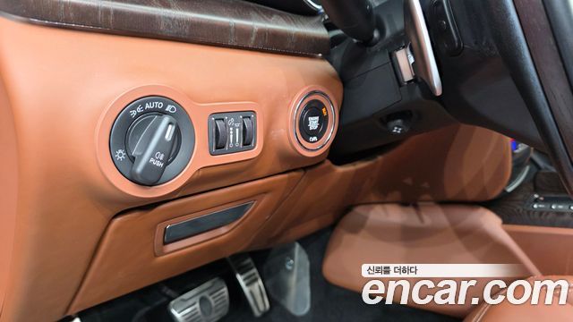 Maserati Quattroporte S Q4 3.0 V6 Granlusso 2018 — фото 20