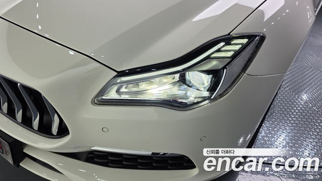 Maserati Quattroporte S Q4 3.0 V6 Granlusso 2018 — фото 22