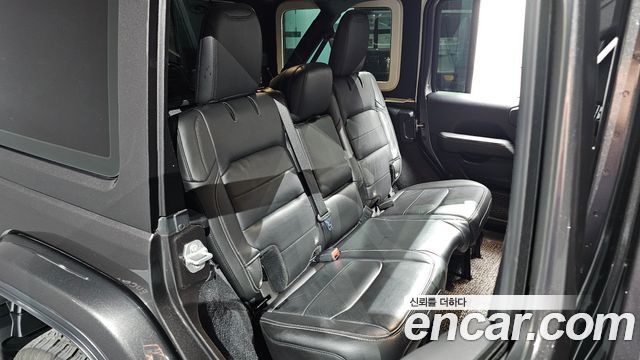 Jeep Wrangler (JL) 2.0 Overland 4Door 2019 — фото 11