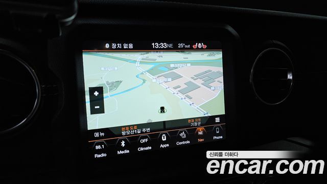 Jeep Wrangler (JL) 2.0 Overland 4Door 2019 — фото 14