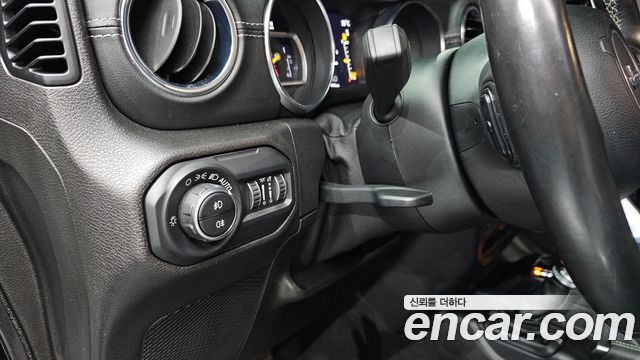 Jeep Wrangler (JL) 2.0 Overland 4Door 2019 — фото 20