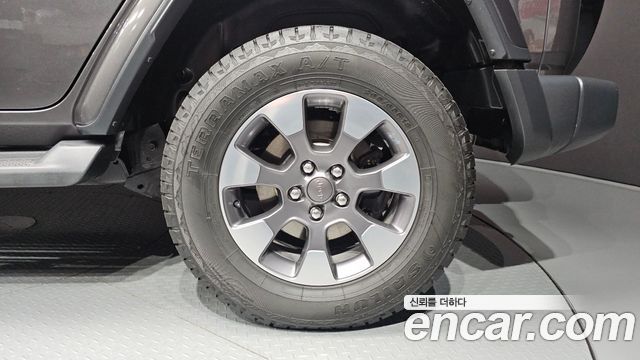 Jeep Wrangler (JL) 2.0 Overland 4Door 2019 — фото 21