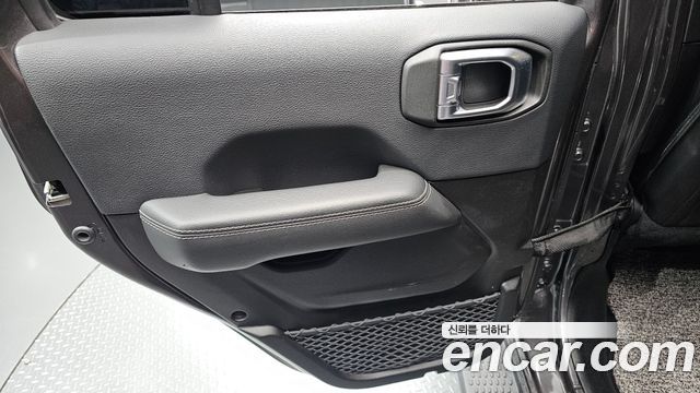 Jeep Wrangler (JL) 2.0 Overland 4Door 2019 — фото 25