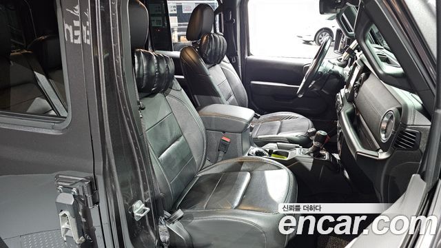 Jeep Wrangler (JL) 2.0 Overland 4Door 2019 — фото 26