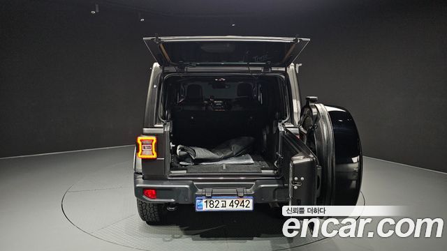 Jeep Wrangler (JL) 2.0 Overland 4Door 2019 — фото 34