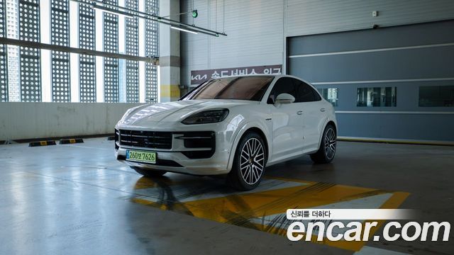 Porsche Cayenne (PO536) 3.0 S E-Hybrid Coupe 2025 — фото 3