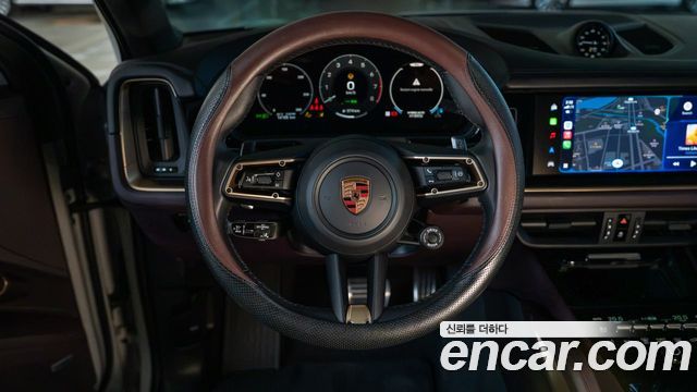 Porsche Cayenne (PO536) 3.0 S E-Hybrid Coupe 2025 — фото 15