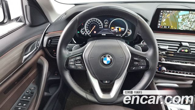 BMW 5 Series (G30) 530i xDrive Luxury Plus 2018 — фото 13