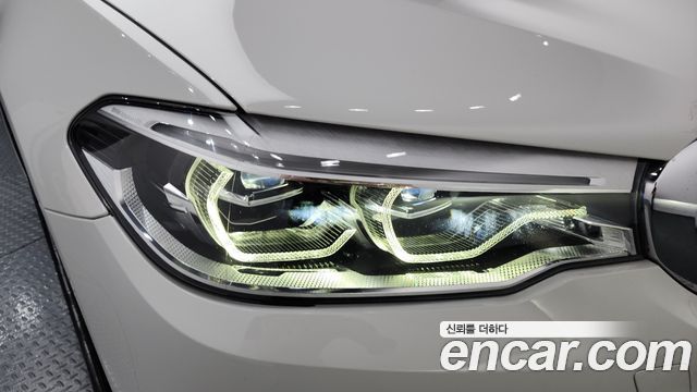 BMW 5 Series (G30) 530i xDrive Luxury Plus 2018 — фото 22