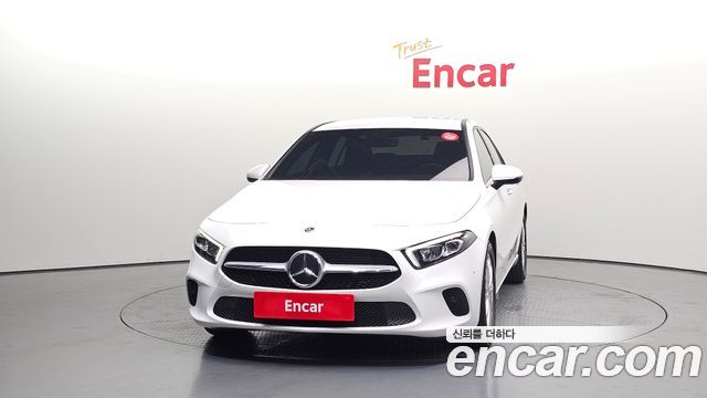 Mercedes-Benz A-Class (W177) A220 Sedan 2020 — фото 3