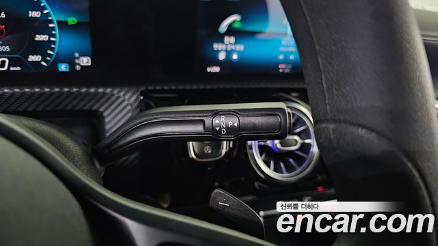 Mercedes-Benz A-Class (W177) A220 Sedan 2020 — фото 9