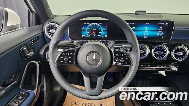 Mercedes-Benz A-Class (W177) A220 Sedan 2020 — фото 16