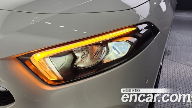Mercedes-Benz A-Class (W177) A220 Sedan 2020 — фото 22