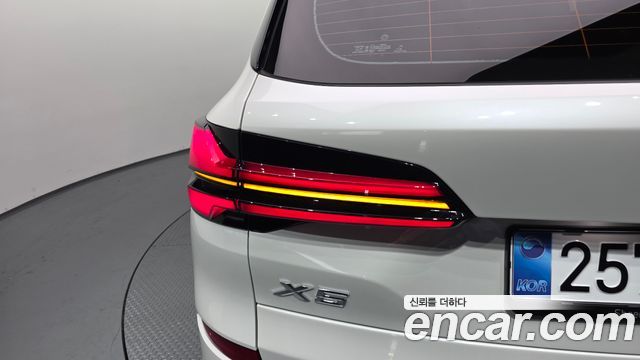 BMW X5 (G05) xDrive 40i M Sport 2025 — фото 23
