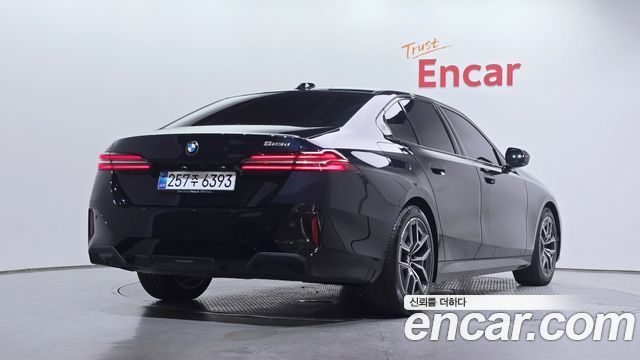 BMW 5 Series (G60) 523d M Sport 2026 — фото 2