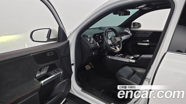 Mercedes-Benz GLB-Class (X247) GLB250 4MATIC 2022 — фото 10