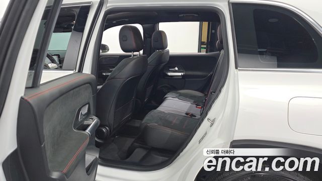 Mercedes-Benz GLB-Class (X247) GLB250 4MATIC 2022 — фото 11