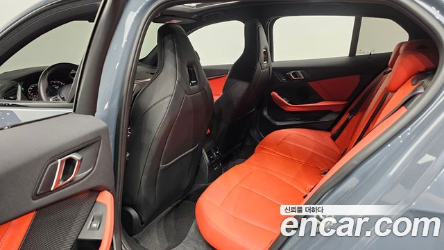 BMW 1 Series (F40) M135i xDrive 2024 — фото 12