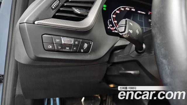 BMW 1 Series (F40) M135i xDrive 2024 — фото 20