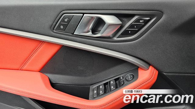 BMW 1 Series (F40) M135i xDrive 2024 — фото 27