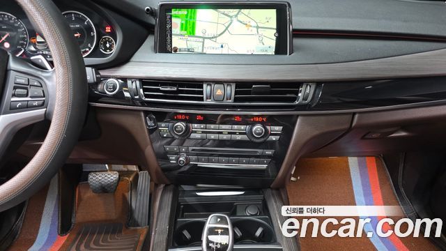 BMW X5 (F15) xDrive 30d 2016 — фото 15