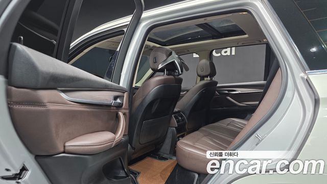 BMW X5 (F15) xDrive 30d 2016 — фото 18