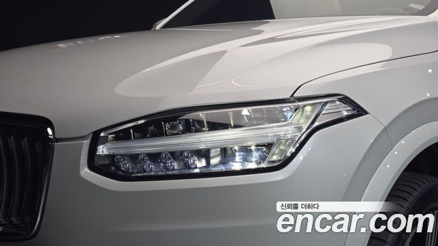 Volvo XC90 (II) B6 Ultra Bright 2025 — фото 22