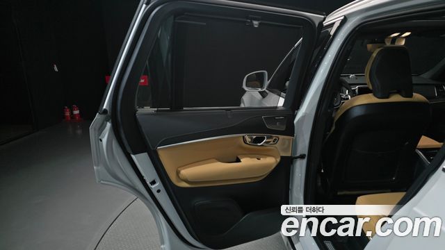 Volvo XC90 (II) B6 Ultra Bright 2025 — фото 25