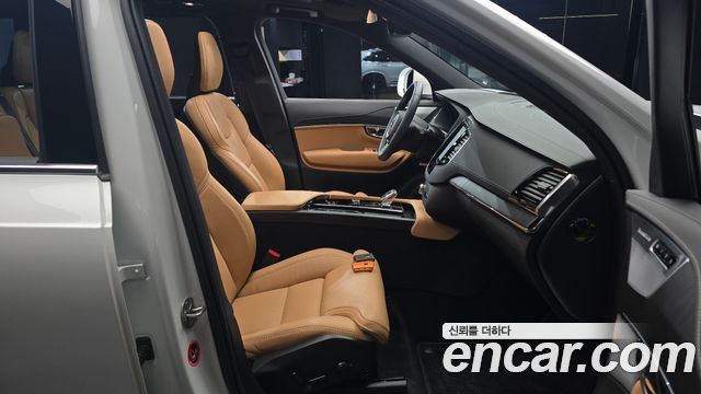 Volvo XC90 (II) B6 Ultra Bright 2025 — фото 26