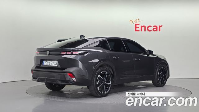 Peugeot 408 1.2 Pure Tech Allure 2023 — фото 2