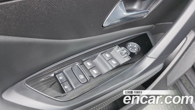 Peugeot 408 1.2 Pure Tech Allure 2023 — фото 12