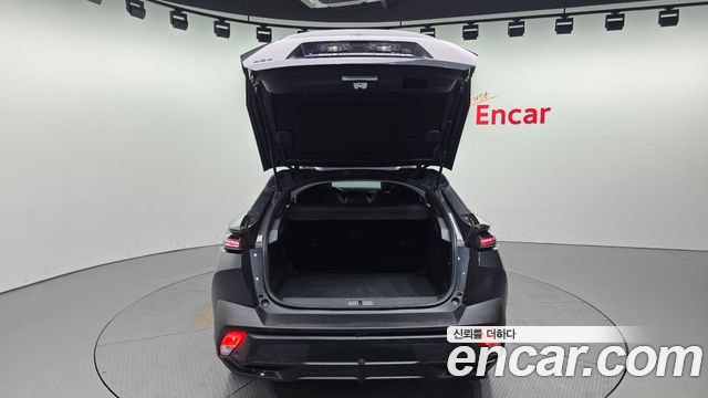 Peugeot 408 1.2 Pure Tech Allure 2023 — фото 20