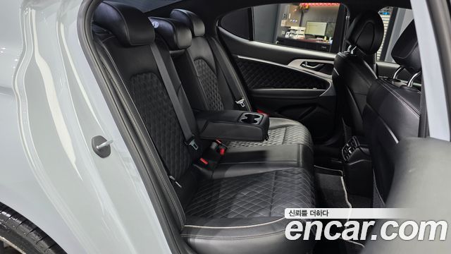 Genesis G70 3.3T Sport AWD Supreme 2018 — фото 12