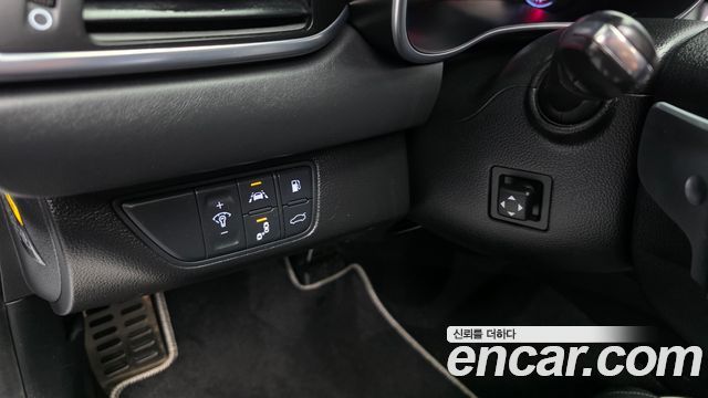 Genesis G70 3.3T Sport AWD Supreme 2018 — фото 17