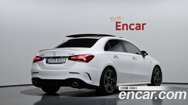 Mercedes-Benz A-Class (W177) AMG A35 4MATIC Sedan 2021 — фото 2