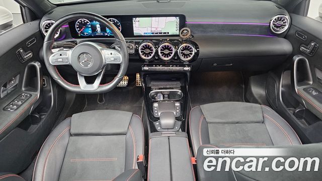 Mercedes-Benz A-Class (W177) AMG A35 4MATIC Sedan 2021 — фото 7