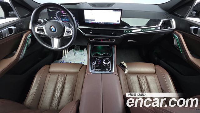 BMW X6 (G06) xDrive40i M Sport 2024 — фото 7