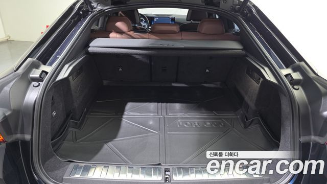 BMW X6 (G06) xDrive40i M Sport 2024 — фото 31