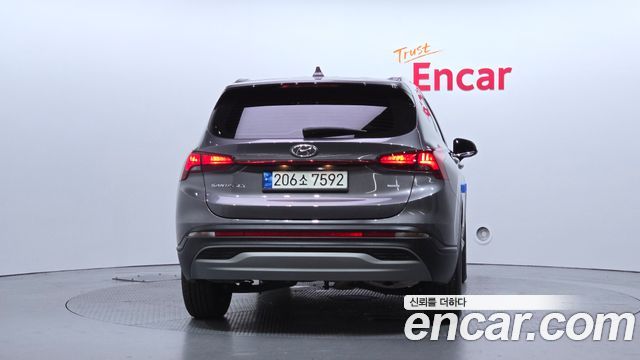 Hyundai Santa Fe Diesel 2.2 4WD Exclusive 2023 — фото 4