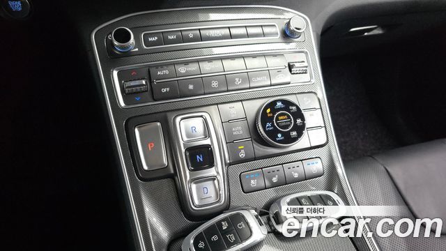 Hyundai Santa Fe Diesel 2.2 4WD Exclusive 2023 — фото 9