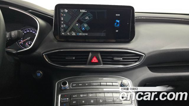 Hyundai Santa Fe Diesel 2.2 4WD Exclusive 2023 — фото 14