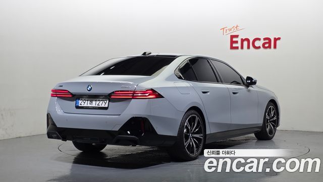 BMW 5 Series (G60) 530i xDrive M Sport 2025 — фото 2