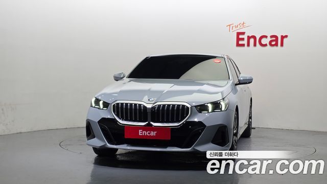 BMW 5 Series (G60) 530i xDrive M Sport 2025 — фото 3