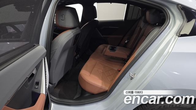 BMW 5 Series (G60) 530i xDrive M Sport 2025 — фото 12