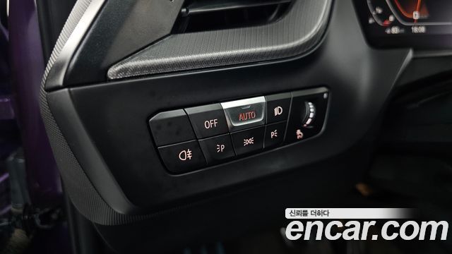 BMW 1 Series (F40) M135i xDrive Prism 2022 — фото 27