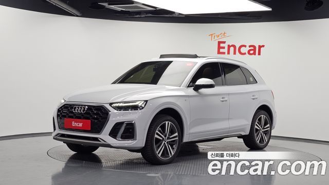 Audi Q5 (FY) 45 TFSI Quattro Premium 2021 — фото 1