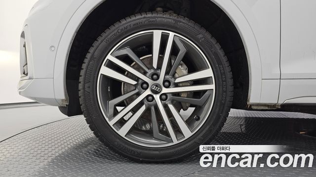 Audi Q5 (FY) 45 TFSI Quattro Premium 2021 — фото 5